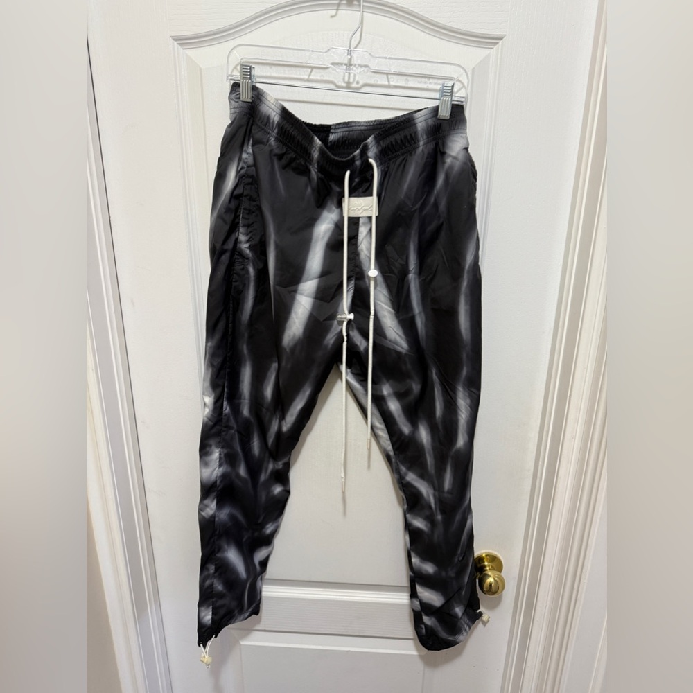 Nike X Fear of god Pants size M limited edition